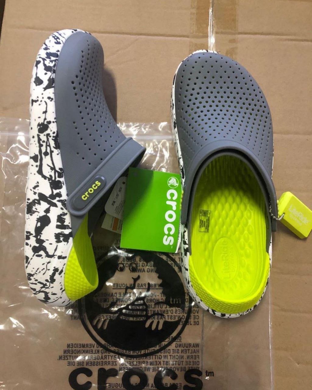 Crocs pallets