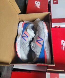 New balance shoes